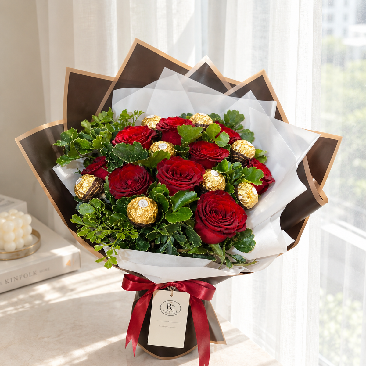 Red Roses & Chocolates Bouquet Singapore – Rouge & Gold